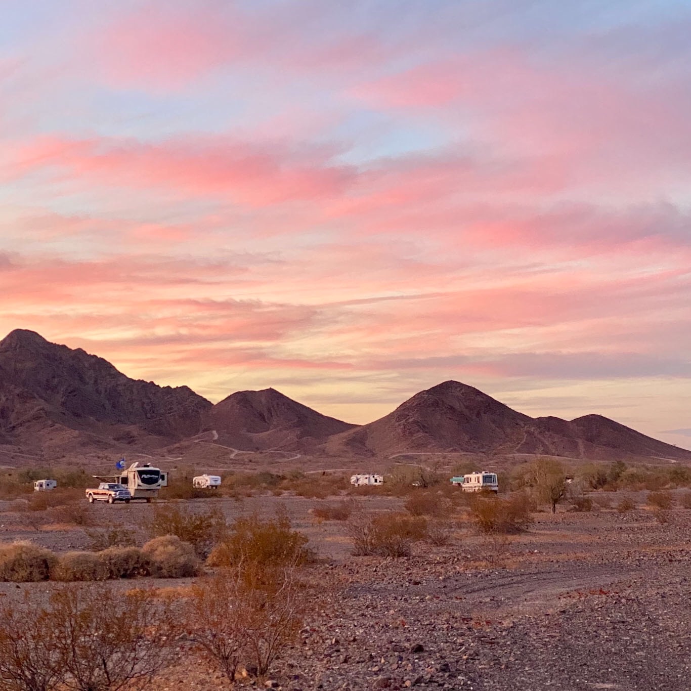 Boondocking in Quartzsite, AZ: What You Need To Know