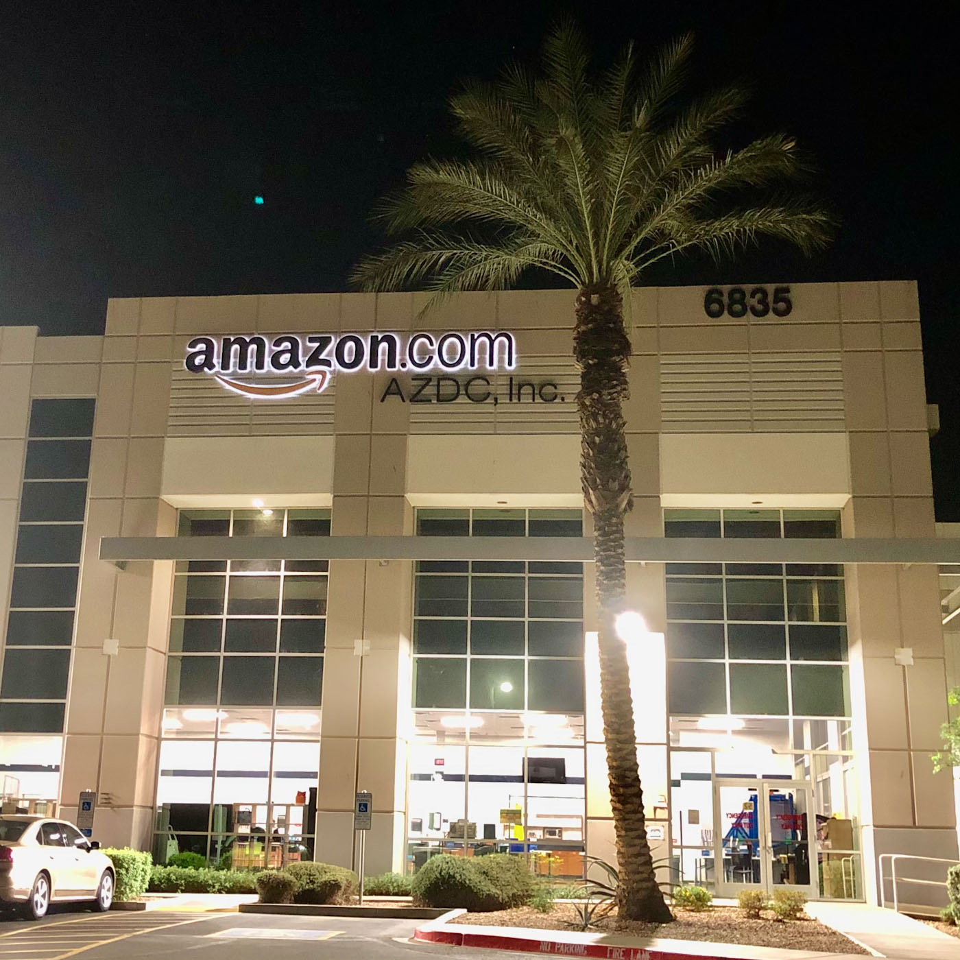 Amazon Fulfillment Center Phoenix, AZ